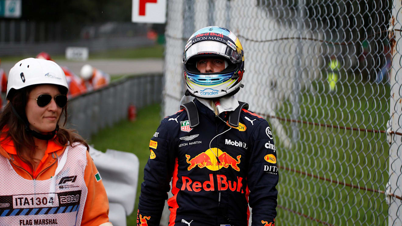 Race retiree Daniel Ricciardo, Red Bull Racing at Formula One World Championship, Rd14, Italian Grand Prix, Race, Monza, Italy, Sunday 2 September 2018. © Manuel Goria/Sutton Images