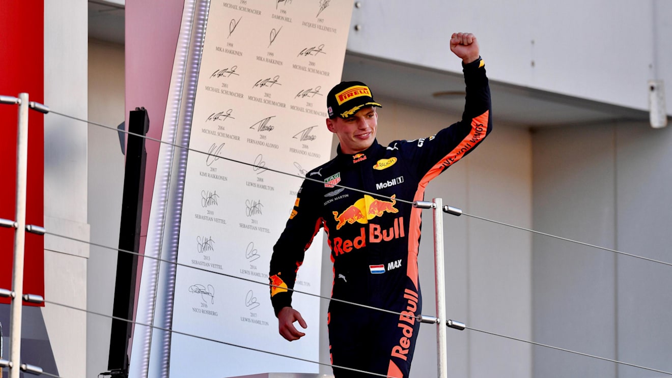 ,cp celebrates on the podium at Formula One World Championship, Rd17, Japanese Grand Prix, Race, Suzuka, Japan, Sunday 7 October 2018.