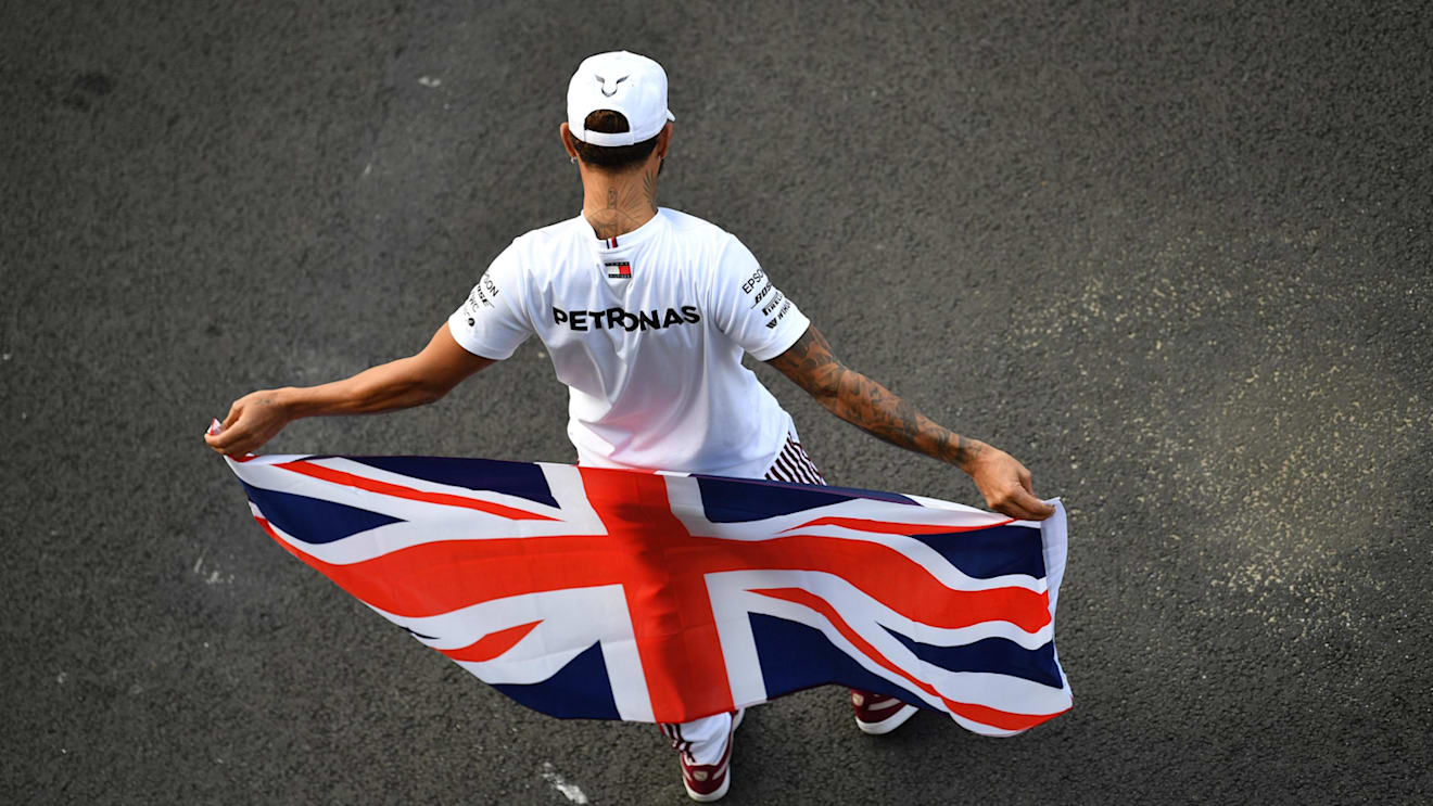 Lewis Hamilton, Mercedes AMG F1 celebrates at Formula One World Championship, Rd19, Mexican Grand Prix, Race, Circuit Hermanos Rodriguez, Mexico City, Mexico, Sunday 28 October 2018.