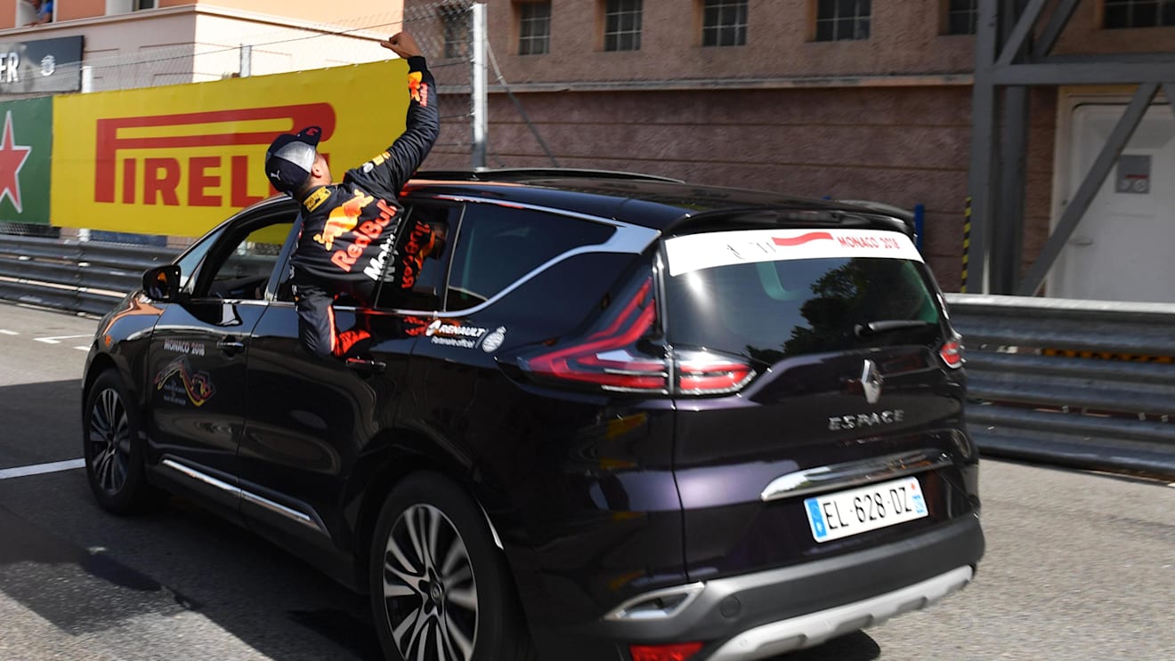 Pole sitter Daniel Ricciardo (AUS) Red Bull Racing celebrates in parc ferme at Formula One World Championship, Rd6, Monaco Grand Prix, Qualifying, Monte-Carlo, Monaco, Saturday 26 May 2018. © Mark Sutton/Sutton Images