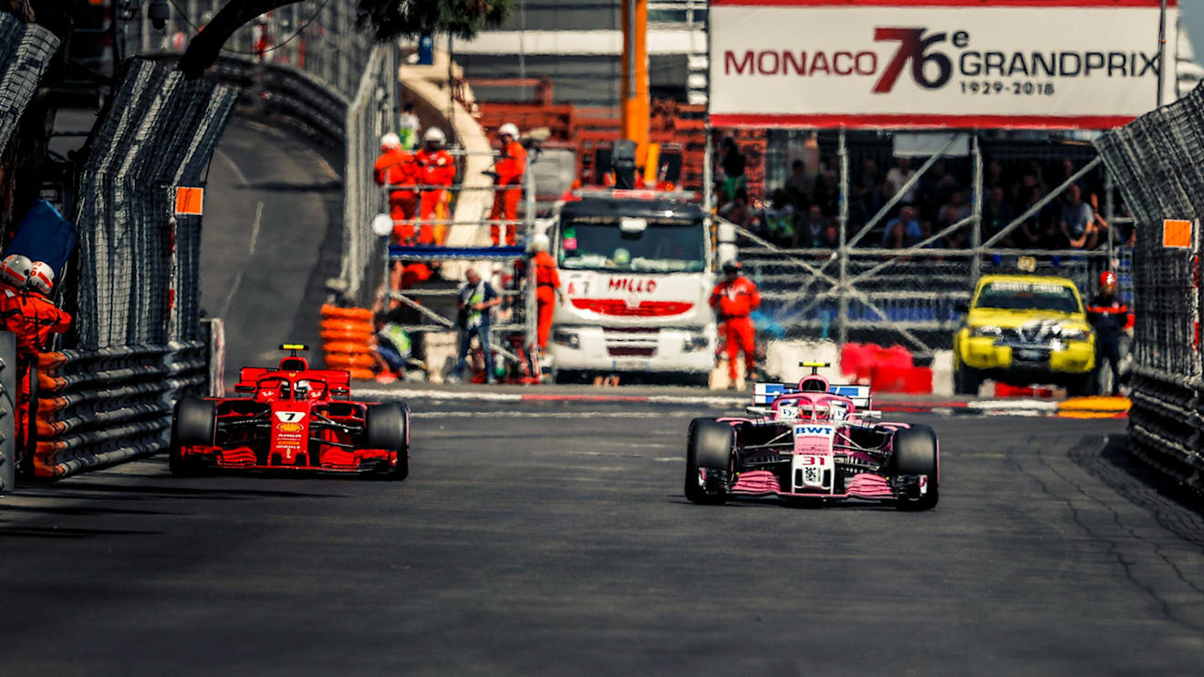 Kimi Raikkonen (FIN) Ferrari SF-71H and Esteban Ocon (FRA) Force India VJM11 at Formula One World Championship, Rd6, Monaco Grand Prix, Qualifying, Monte-Carlo, Monaco, Saturday 26 May 2018. © Manuel Goria/Sutton Images