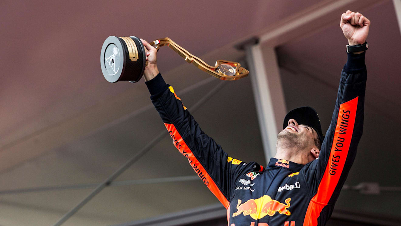 Race winner Daniel Ricciardo (AUS) Red Bull Racing celebrates on the podium with the trophy at Formula One World Championship, Rd6, Monaco Grand Prix, Race, Monte-Carlo, Monaco, Sunday 27 May 2018. © Manuel Goria/Sutton Images