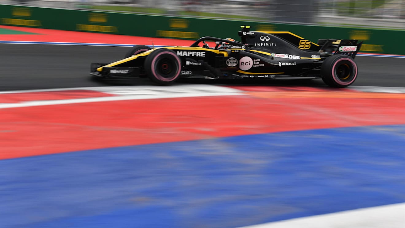 Carlos Sainz, Renault Sport F1 Team R.S. 18 at Formula One World Championship, Rd16, Russian Grand Prix, Practice, Sochi Autodrom, Sochi, Krasnodar Krai, Russia, Friday 28 September 2018.