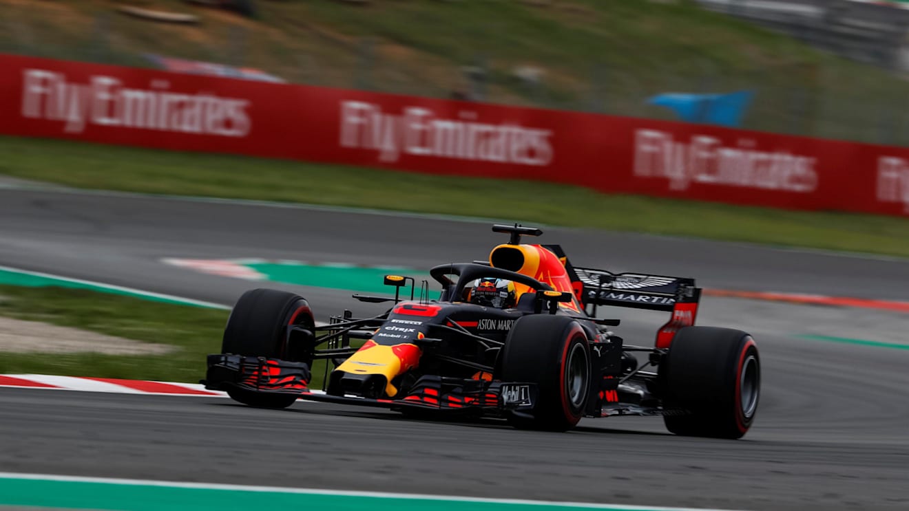 Daniel Ricciardo (AUS) Red Bull Racing RB14 at Formula One World Championship, Rd5, Spanish Grand Prix, Qualifying, Barcelona, Spain, Saturday 12 May 2018. © Manuel Goria/Sutton Images