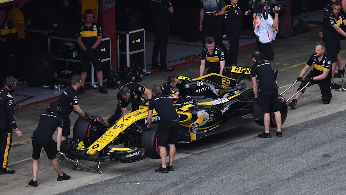 Carlos Sainz (ESP) Renault Sport F1 Team RS18 at Formula One World Championship, Rd5, Spanish Grand Prix, Qualifying, Barcelona, Spain, Saturday 12 May 2018. © Jerry Andre/Sutton Images