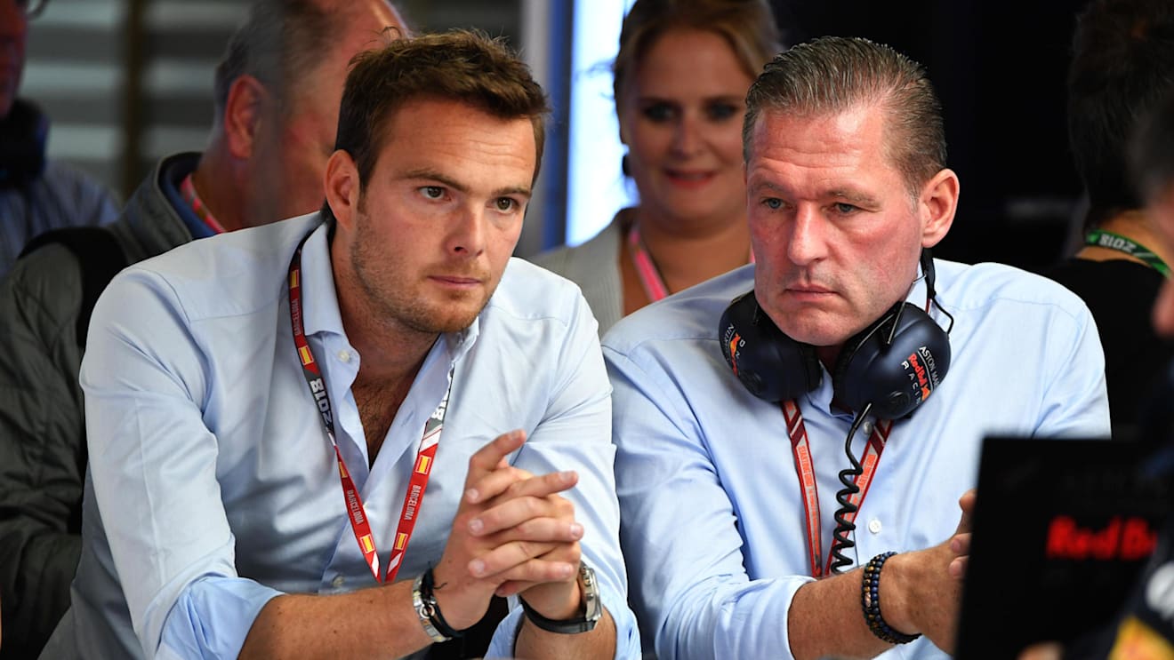 Giedo van der Garde (NDL) and Jos Verstappen (NDL) at Formula One World Championship, Rd5, Spanish Grand Prix, Qualifying, Barcelona, Spain, Saturday 12 May 2018. © Mark Sutton/Sutton Images