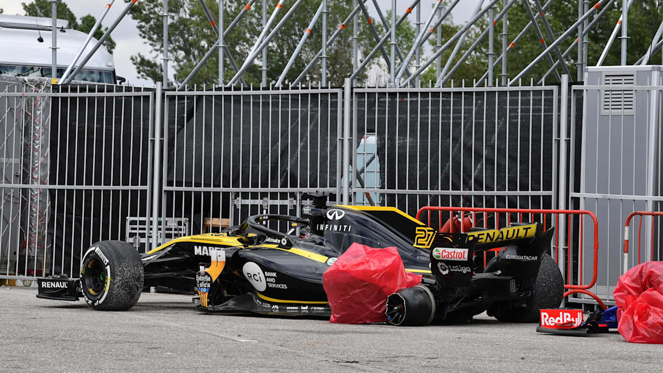 The crashed car of race retiree Nico Hulkenberg (GER) Renault Sport F1 Team RS18 at Formula One World Championship, Rd5, Spanish Grand Prix, Race, Barcelona, Spain, Sunday 13 May 2018. © Mark Sutton/Sutton Images