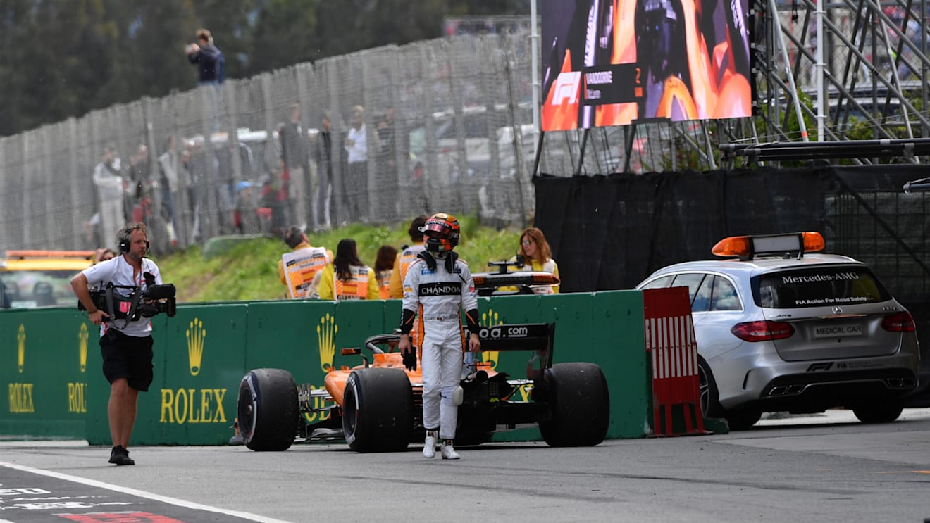 Race retiree Stoffel Vandoorne (BEL) McLaren at Formula One World Championship, Rd5, Spanish Grand Prix, Race, Barcelona, Spain, Sunday 13 May 2018. © Mark Sutton/Sutton Images