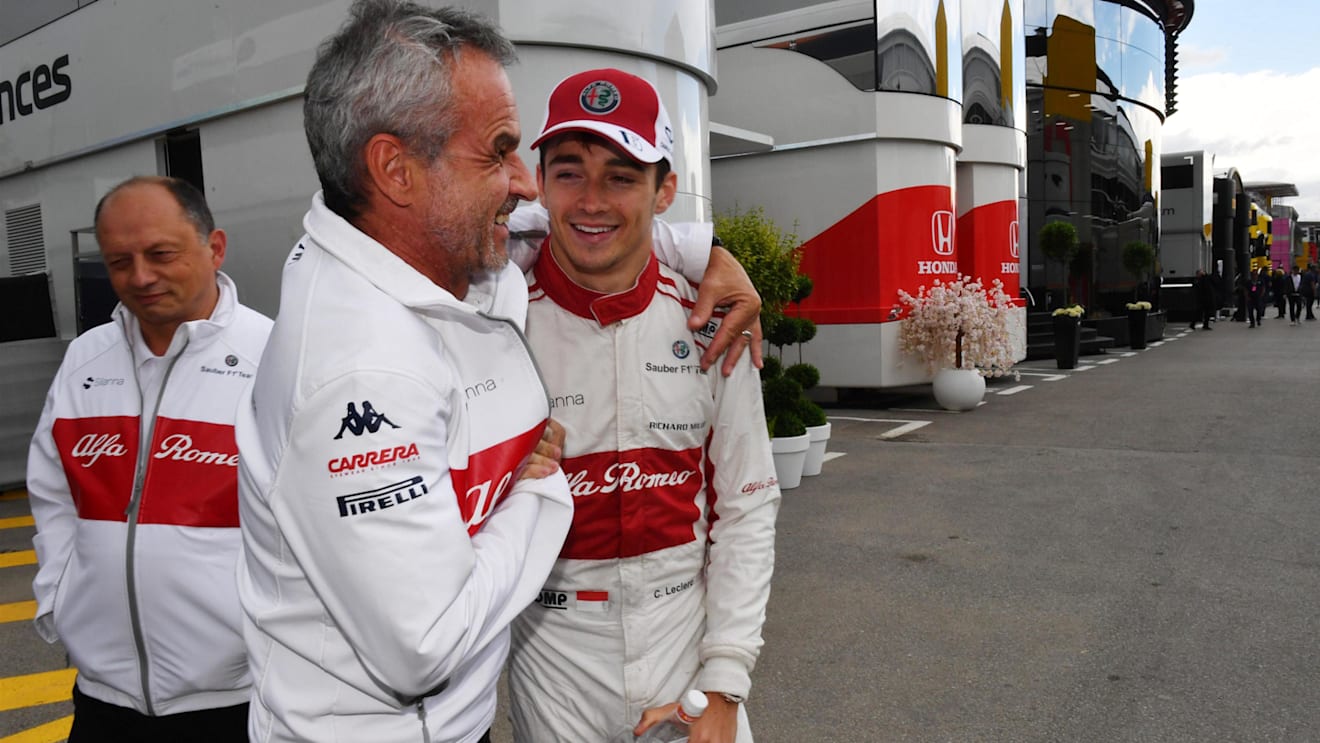 Charles Leclerc (MON) Alfa Romeo Sauber F1 Team celebrates tenth place with Beat Zehnder (SUI) Alfa Romeo Sauber F1 Team Manager at Formula One World Championship, Rd5, Spanish Grand Prix, Race, Barcelona, Spain, Sunday 13 May 2018. © Mark Sutton/Sutton Images