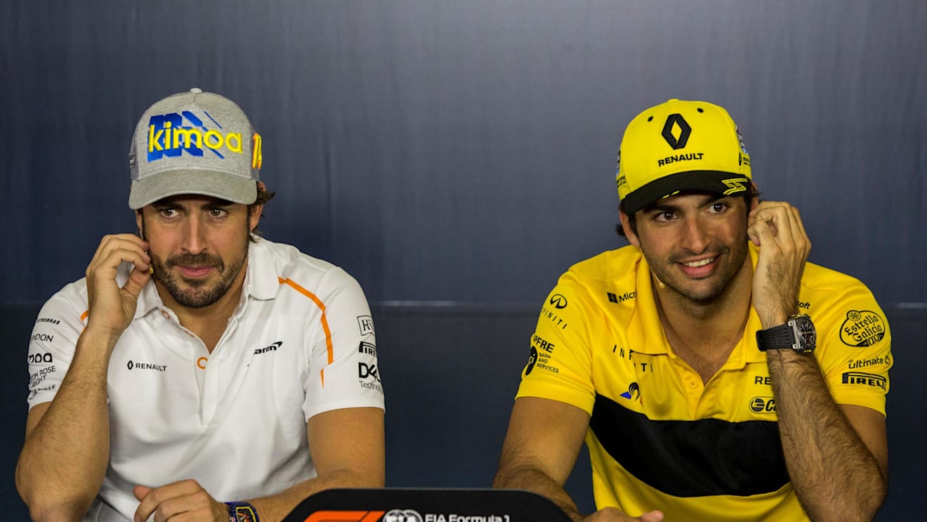 Fernando Alonso (ESP) McLaren and Carlos Sainz jr (ESP) Renault Sport F1 Team in the Press Conference at Formula One World Championship, Rd5, Spanish Grand Prix, Preparations, Barcelona, Spain, Thursday 10 May 2018. © Manuel Goria/Sutton Images