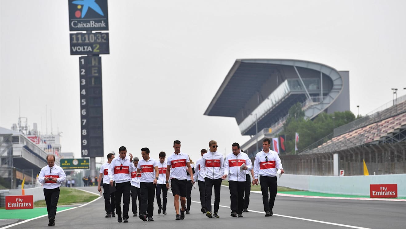 Marcus Ericsson (SWE) Alfa Romeo Sauber F1 Team walks the track at Formula One World Championship, Rd5, Spanish Grand Prix, Preparations, Barcelona, Spain, Thursday 10 May 2018. © Jerrry Andre/Sutton Images