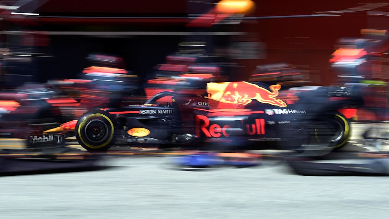 Max Verstappen (NED) Red Bull Racing RB14 pit stop at Formula One Testing, Day Three, Barcelona, Spain, 8 March 2018. © Jerry Andre/Sutton Images