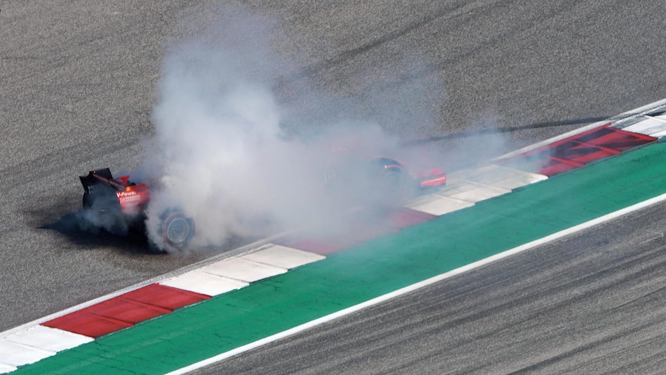 Sebastian Vettel, Ferrari SF71H spins after contact with Daniel Ricciardo, Red Bull Racing RB14 at Formula One World Championship, Rd18, United States Grand Prix, Race, Circuit of the Americas, Austin, Texas, USA, Sunday 21 October 2018.