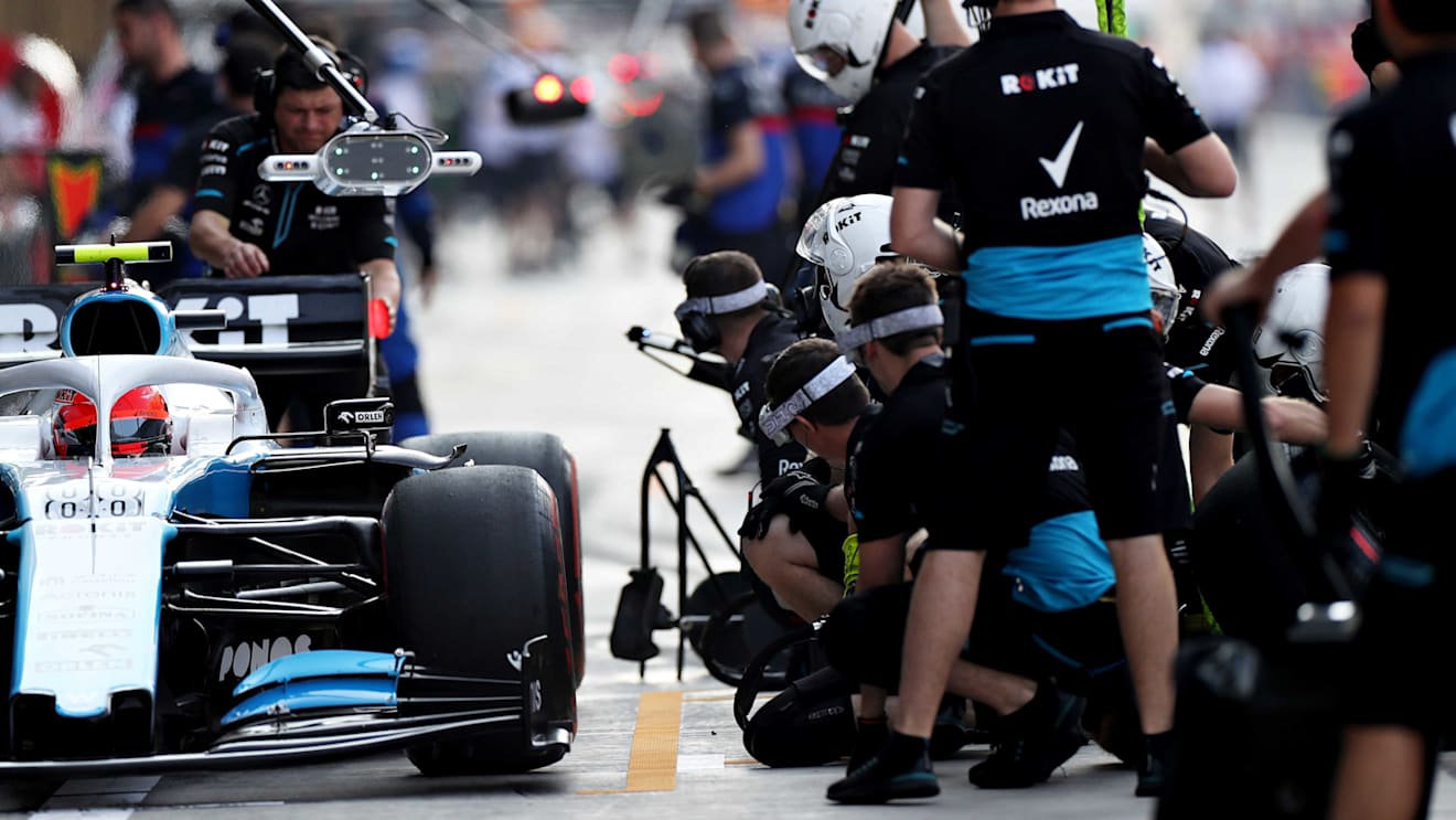 ABU DHABI, UNITED ARAB EMIRATES - NOVEMBER 30: Robert Kubica of Poland driving the (88) Rokit Williams Racing FW42 Mercedes stops in the Pitlane during final practice for the F1 Grand Prix of Abu Dhabi at Yas Marina Circuit on November 30, 2019 in Abu Dhabi, United Arab Emirates. (Photo by Mark Thompson/Getty Images)
