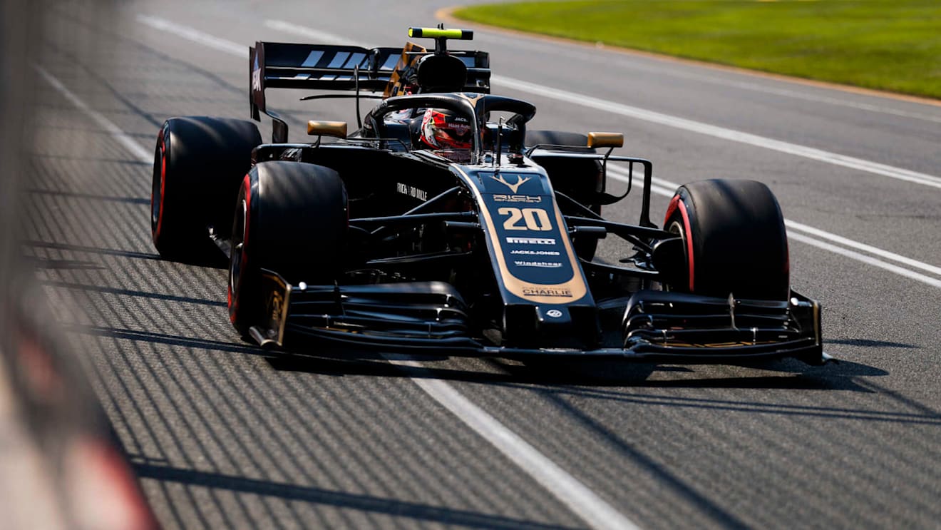 MELBOURNE GRAND PRIX CIRCUIT, AUSTRALIA - MARCH 16: Kevin Magnussen, Haas VF-19 during the Australian GP at Melbourne Grand Prix Circuit on March 16, 2019 in Melbourne Grand Prix Circuit, Australia. (Photo by Sam Bloxham / LAT Images)