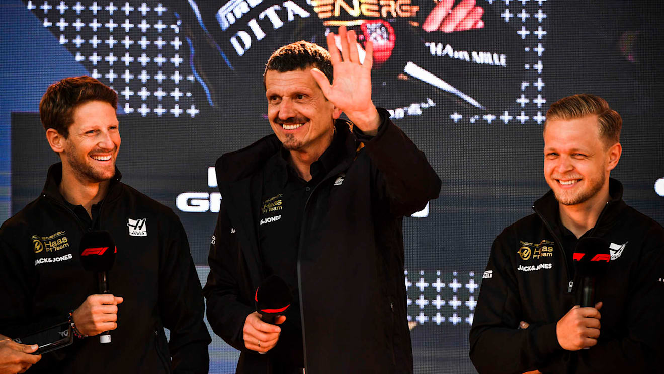 MELBOURNE GRAND PRIX CIRCUIT, AUSTRALIA - MARCH 13: Romain Grosjean, Haas F1 Team, Guenther Steiner, Team Principal, Haas F1 and Kevin Magnussen, Haas F1 Team at the Federation Square event during the Australian GP at Melbourne Grand Prix Circuit on March 13, 2019 in Melbourne Grand Prix Circuit, Australia. (Photo by Mark Sutton / Sutton Images)