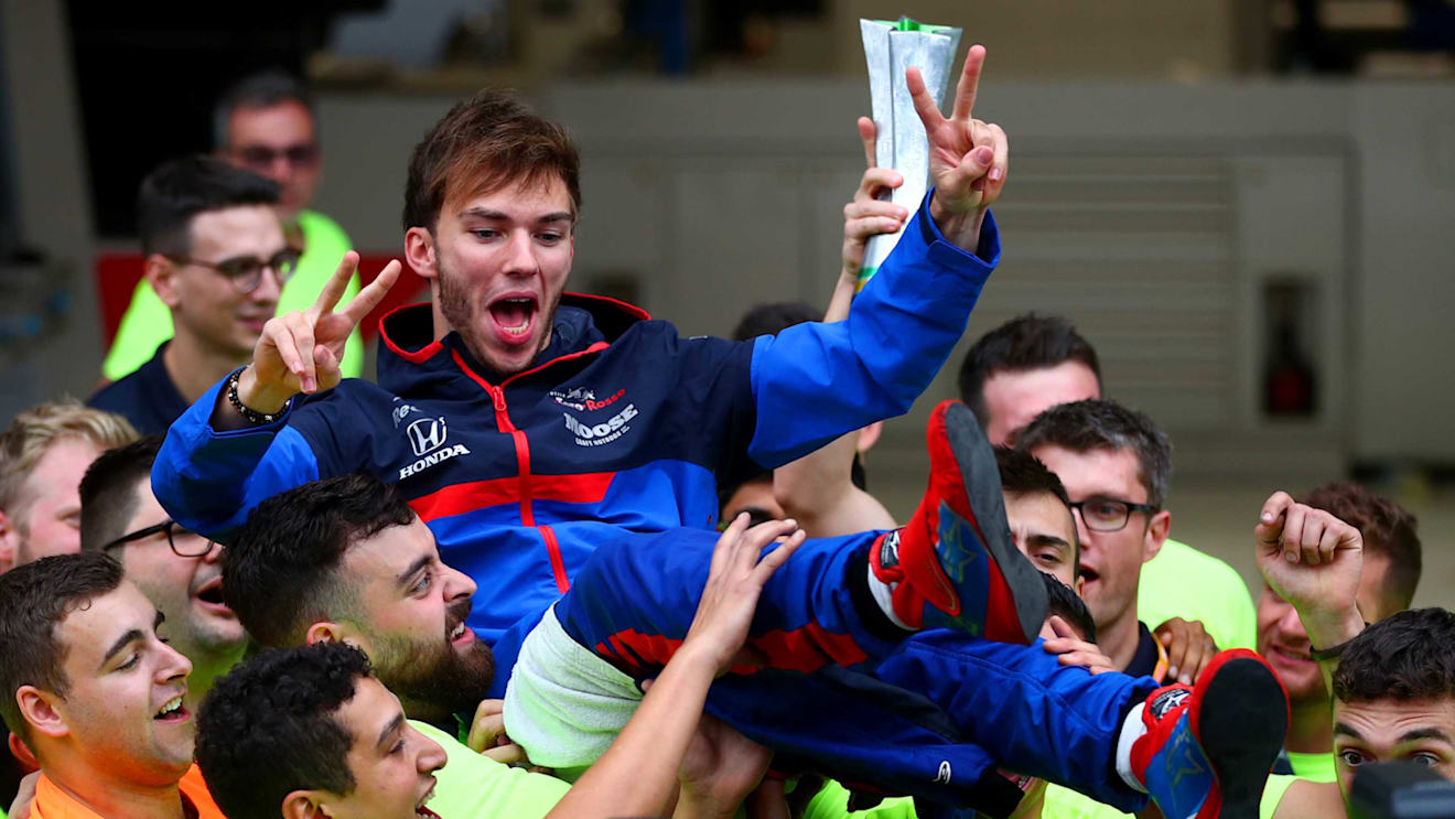SAO PAULO, BRAZIL - NOVEMBER 17: Second placed Pierre Gasly of France and Scuderia Toro Rosso celebrates with his team after the F1 Grand Prix of Brazil at Autodromo Jose Carlos Pace on November 17, 2019 in Sao Paulo, Brazil. (Photo by Dan Istitene/Getty Images)