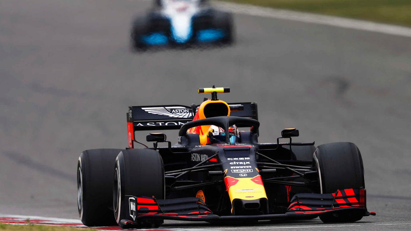 SHANGHAI INTERNATIONAL CIRCUIT, CHINA - APRIL 14: Pierre Gasly, Red Bull Racing RB15 during the Chinese GP at Shanghai International Circuit on April 14, 2019 in Shanghai International Circuit, China. (Photo by Glenn Dunbar / LAT Images)