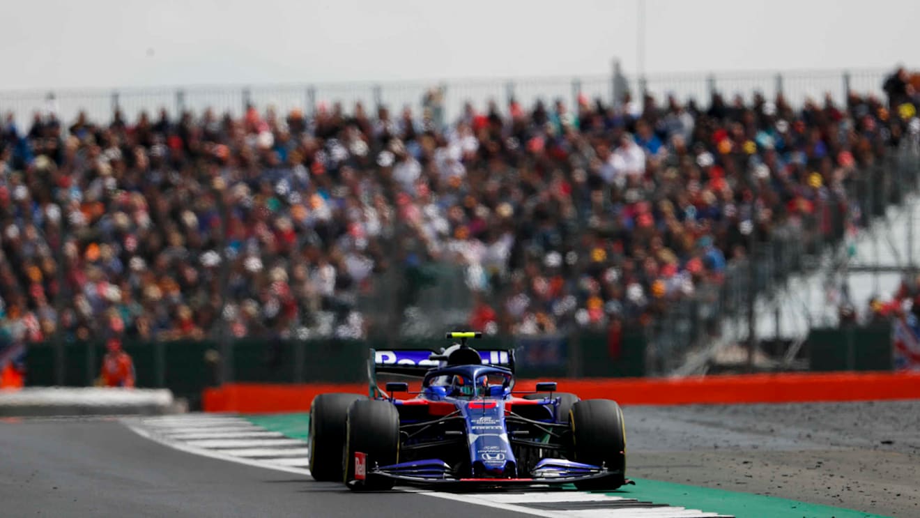 SILVERSTONE, UNITED KINGDOM - JULY 14: Alexander Albon, Toro Rosso STR14 during the British GP at Silverstone on July 14, 2019 in Silverstone, United Kingdom. (Photo by Zak Mauger / LAT Images)