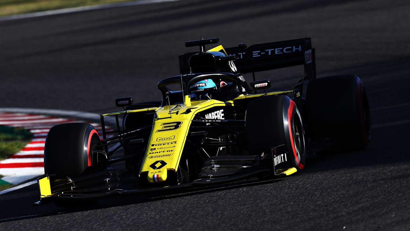 SUZUKA, JAPAN - OCTOBER 13: Daniel Ricciardo of Australia driving the (3) Renault Sport Formula One Team RS19 on track during the F1 Grand Prix of Japan at Suzuka Circuit on October 13, 2019 in Suzuka, Japan. (Photo by Mark Thompson/Getty Images)