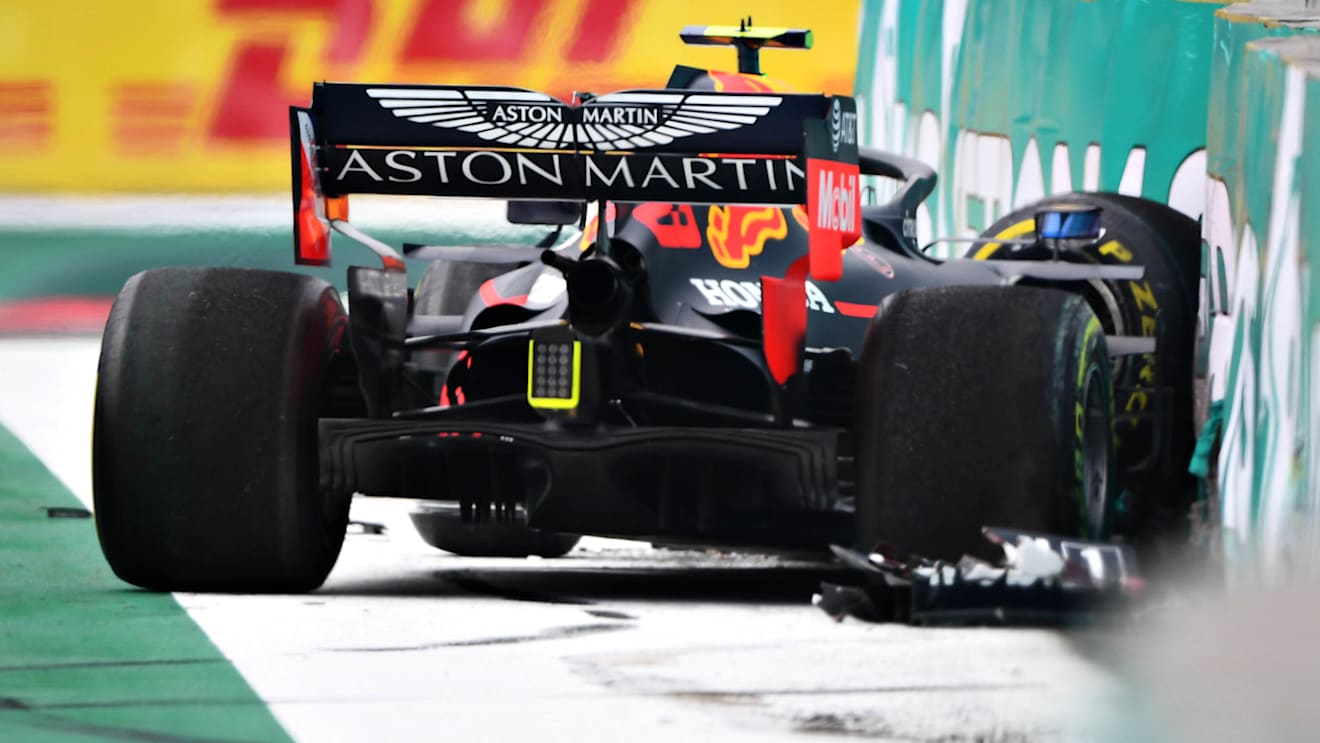 MEXICO CITY, MEXICO - OCTOBER 25: Alexander Albon of Thailand driving the (23) Aston Martin Red Bull Racing RB15 crashes during practice for the F1 Grand Prix of Mexico at Autodromo Hermanos Rodriguez on October 25, 2019 in Mexico City, Mexico. (Photo by Clive Mason/Getty Images)