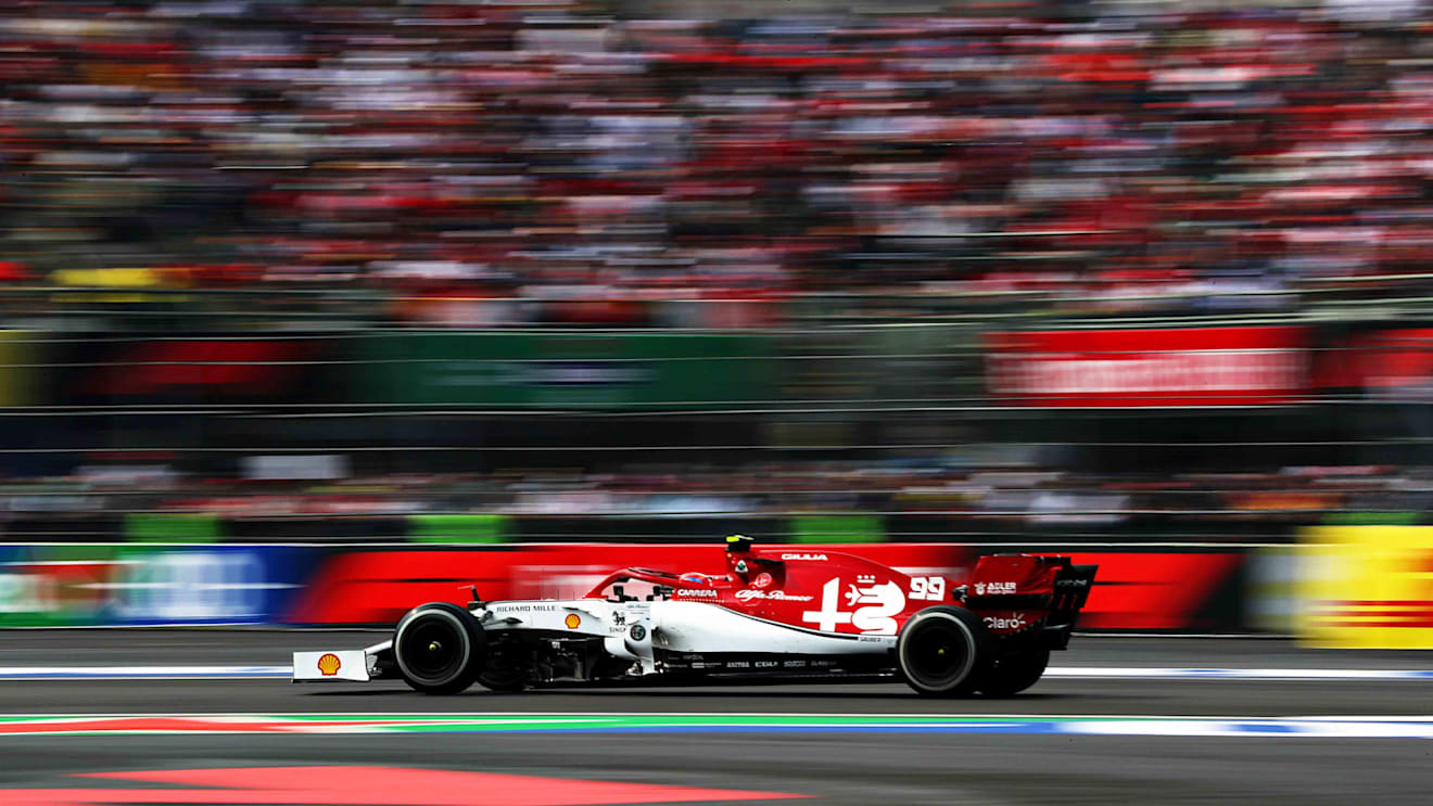 MEXICO CITY, MEXICO - OCTOBER 27: Antonio Giovinazzi of Italy driving the (99) Alfa Romeo Racing C38 Ferrari on track during the F1 Grand Prix of Mexico at Autodromo Hermanos Rodriguez on October 27, 2019 in Mexico City, Mexico. (Photo by Mark Thompson/Getty Images)