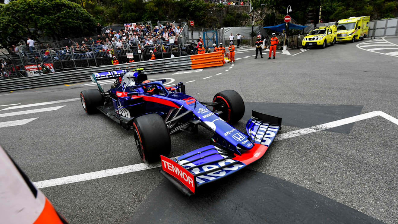 MONTE CARLO, MONACO - MAY 23: Alexander Albon, Toro Rosso STR14 during the Monaco GP at Monte Carlo on May 23, 2019 in Monte Carlo, Monaco. (Photo by Mark Sutton / Sutton Images)