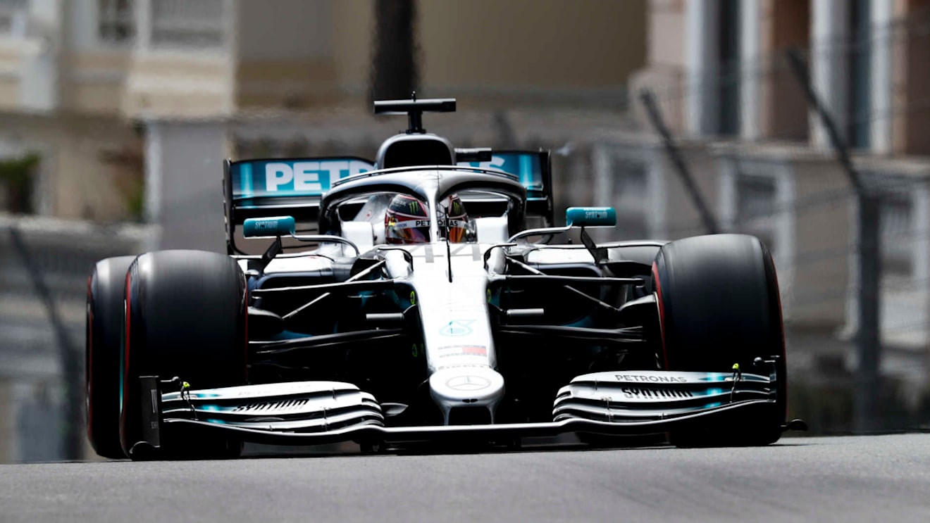 MONTE CARLO, MONACO - MAY 23: Lewis Hamilton, Mercedes AMG F1 W10 during the Monaco GP at Monte Carlo on May 23, 2019 in Monte Carlo, Monaco. (Photo by Glenn Dunbar / LAT Images)