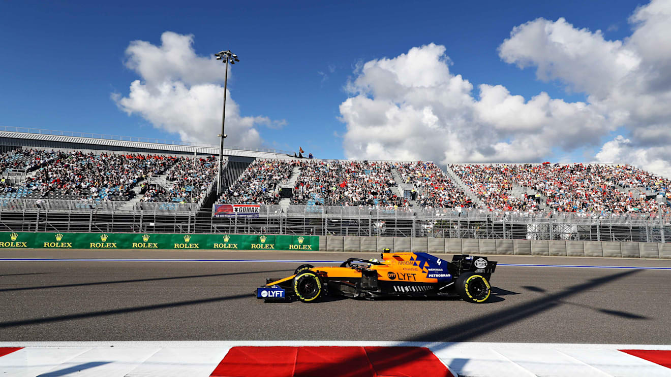 SOCHI, RUSSIA - SEPTEMBER 29: Lando Norris of Great Britain driving the (4) McLaren F1 Team MCL34 Renault on track during the F1 Grand Prix of Russia at Sochi Autodrom on September 29, 2019 in Sochi, Russia. (Photo by Mark Thompson/Getty Images)