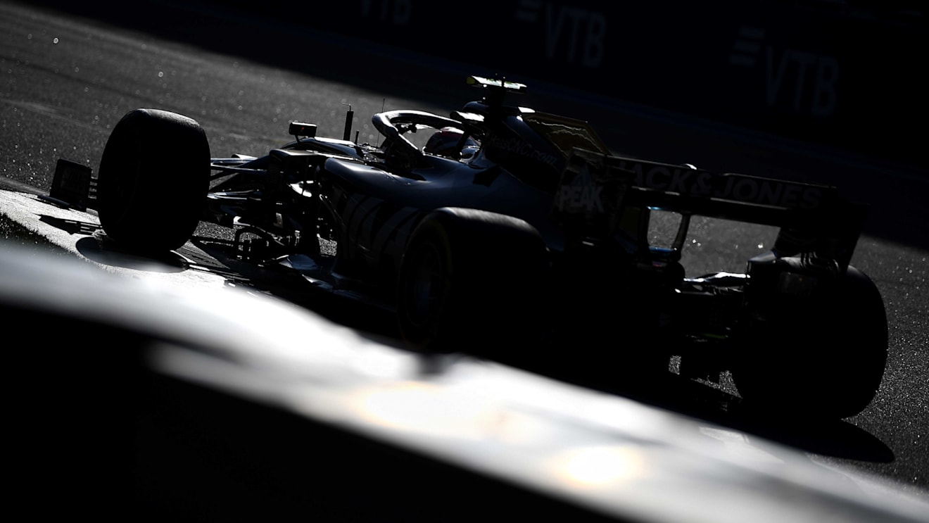 SOCHI, RUSSIA - SEPTEMBER 29: Kevin Magnussen of Denmark driving the (20) Haas F1 Team VF-19 Ferrari on track during the F1 Grand Prix of Russia at Sochi Autodrom on September 29, 2019 in Sochi, Russia. (Photo by Clive Mason/Getty Images)