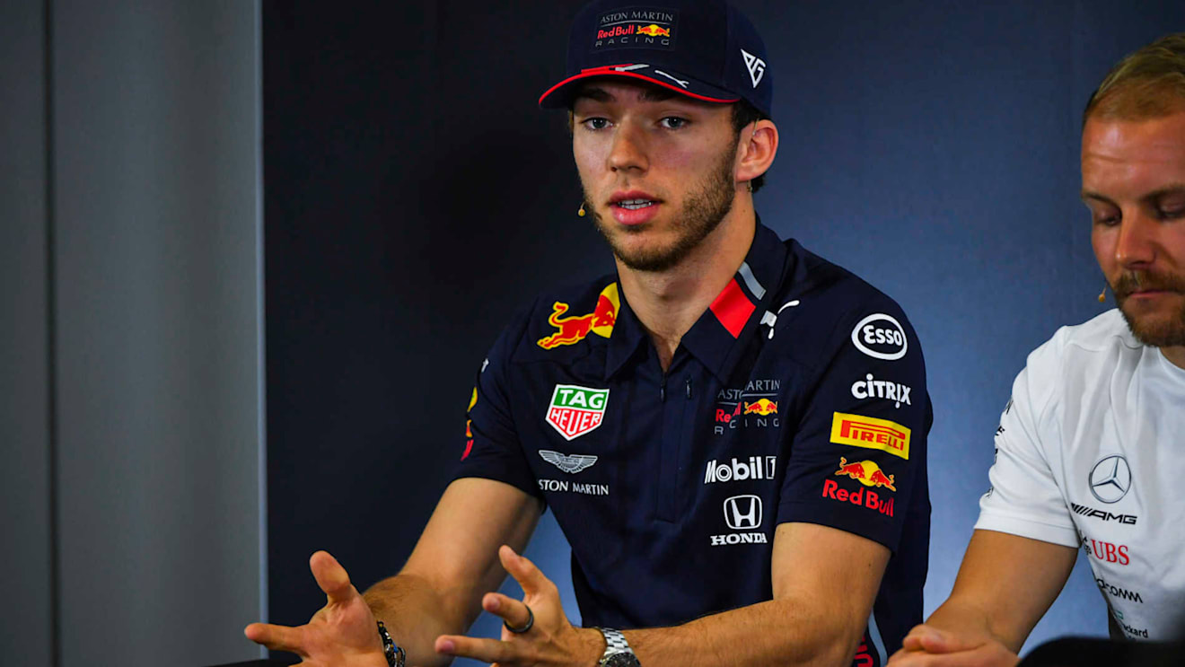 CIRCUIT DE BARCELONA-CATALUNYA, SPAIN - MAY 09: Pierre Gasly, Red Bull Racing and Valtteri Bottas, Mercedes AMG F1 in Press Conference during the Spanish GP at Circuit de Barcelona-Catalunya on May 09, 2019 in Circuit de Barcelona-Catalunya, Spain. (Photo by Mark Sutton / Sutton Images)