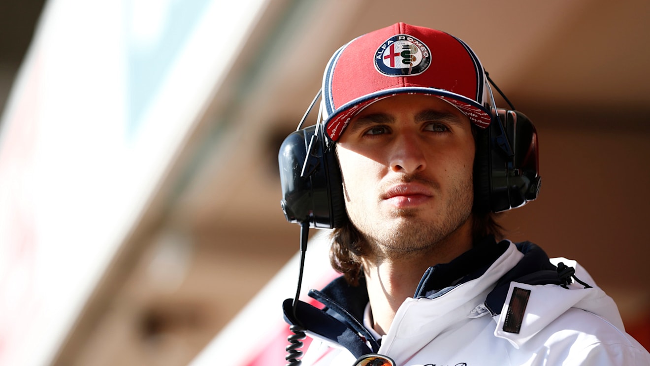 CIRCUIT DE BARCELONA-CATALUNYA, SPAIN - FEBRUARY 18: Circuit de Barcelona-Catalunya during the Pre-season Test at Circuit de Barcelona-Catalunya on February 18, 2019 in Circuit de Barcelona-Catalunya, Spain. (Photo by Glenn Dunbar / LAT Images)