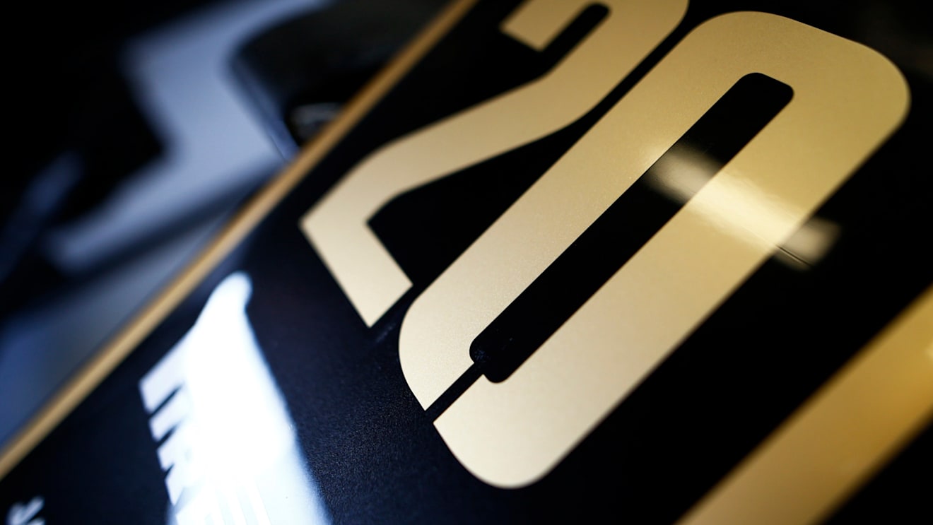 CIRCUIT DE BARCELONA-CATALUNYA, SPAIN - FEBRUARY 19: Haas VF-19 nose during the Barcelona February testing at Circuit de Barcelona-Catalunya on February 19, 2019 in Circuit de Barcelona-Catalunya, Spain. (Photo by Andy Hone / LAT Images)