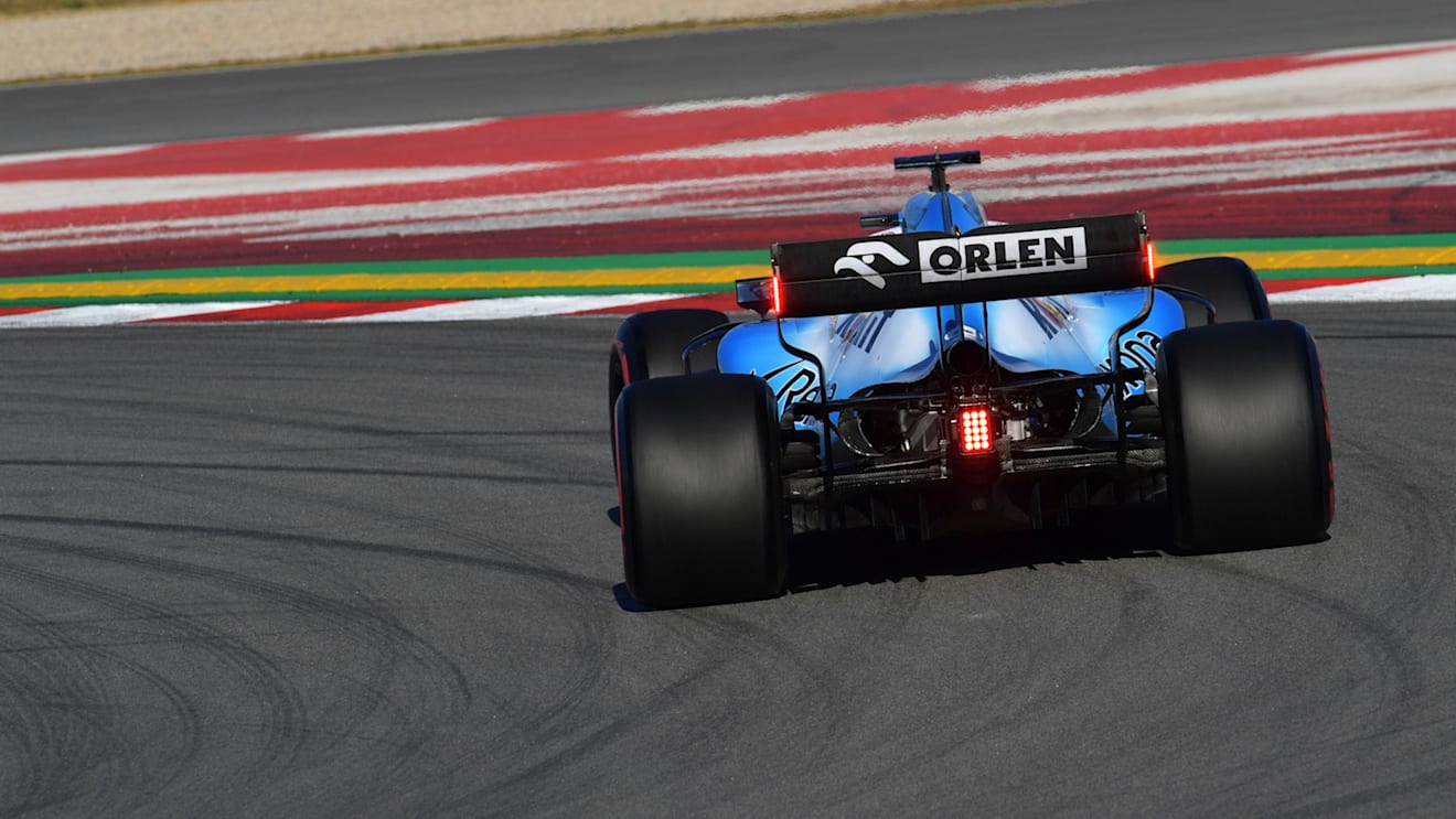 CIRCUIT DE BARCELONA-CATALUNYA, SPAIN - FEBRUARY 26: George Russell, Williams FW42 during the Barcelona February testing II at Circuit de Barcelona-Catalunya on February 26, 2019 in Circuit de Barcelona-Catalunya, Spain. (Photo by Jerry Andre / Sutton Images)