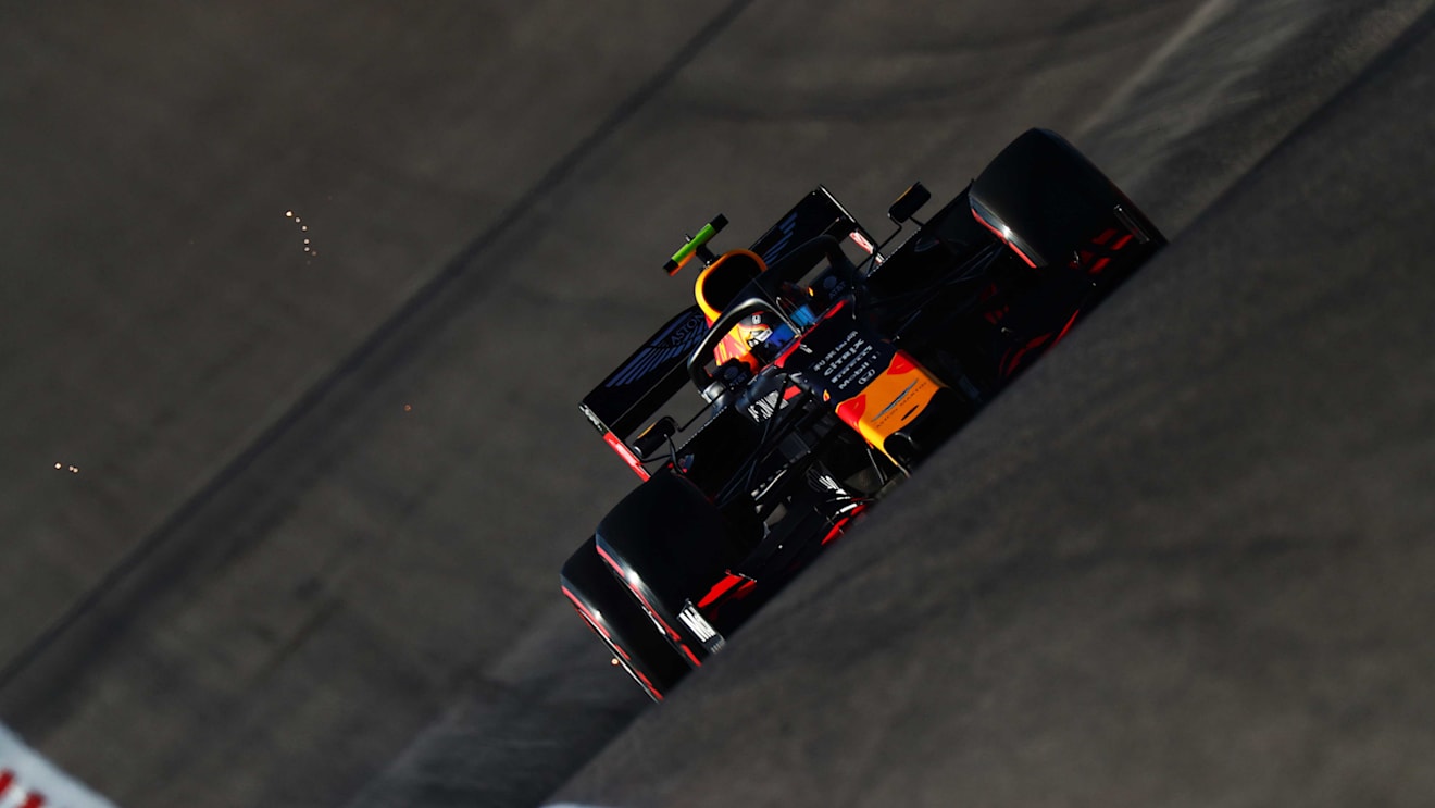 AUSTIN, TEXAS - NOVEMBER 02: Alexander Albon of Thailand driving the (23) Aston Martin Red Bull Racing RB15 on track during qualifying for the F1 Grand Prix of USA at Circuit of The Americas on November 02, 2019 in Austin, Texas. (Photo by Dan Istitene/Getty Images)