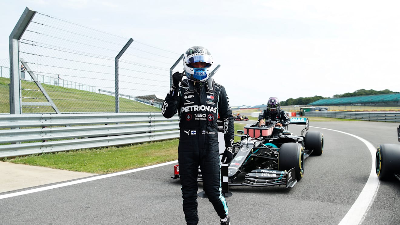 NORTHAMPTON, ENGLAND - AUGUST 08: Pole position qualifier Valtteri Bottas of Finland and Mercedes GP celebrates in parc ferme during qualifying for the F1 70th Anniversary Grand Prix at Silverstone on August 08, 2020 in Northampton, England. (Photo by Andrew Boyers/Pool via Getty Images)