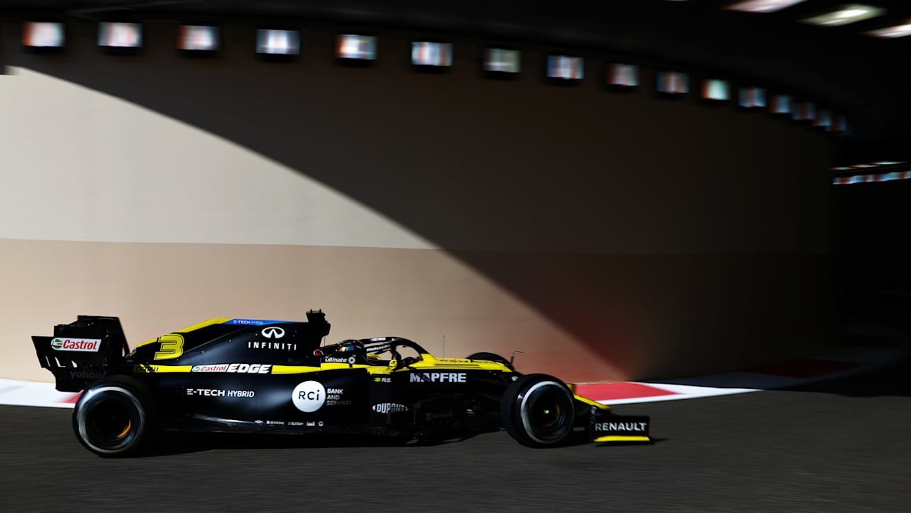 ABU DHABI, UNITED ARAB EMIRATES - DECEMBER 11: Daniel Ricciardo of Australia driving the (3) Renault Sport Formula One Team RS20 on track during practice ahead of the F1 Grand Prix of Abu Dhabi at Yas Marina Circuit on December 11, 2020 in Abu Dhabi, United Arab Emirates. (Photo by Dan Istitene - Formula 1/Formula 1 via Getty Images)