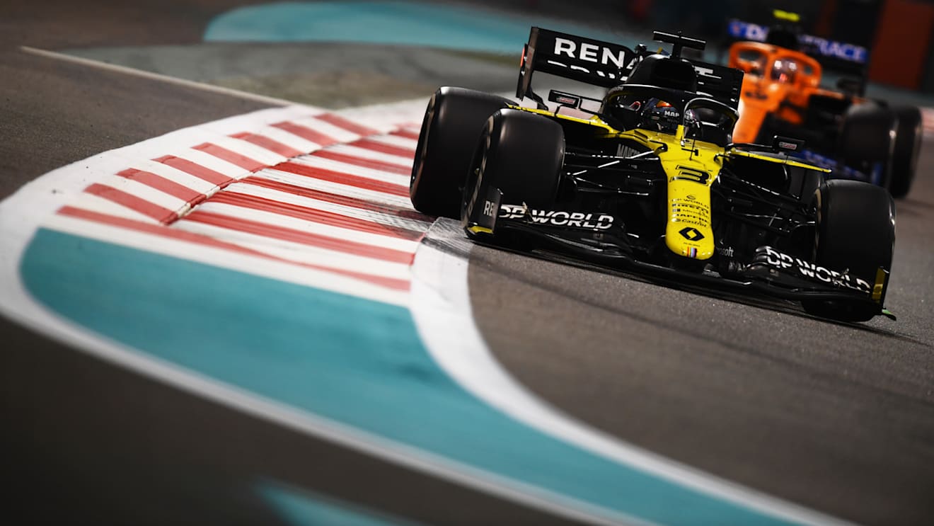 ABU DHABI, UNITED ARAB EMIRATES - DECEMBER 13: Daniel Ricciardo of Australia driving the (3) Renault Sport Formula One Team RS20 during the F1 Grand Prix of Abu Dhabi at Yas Marina Circuit on December 13, 2020 in Abu Dhabi, United Arab Emirates. (Photo by Clive Mason - Formula 1/Formula 1 via Getty Images)