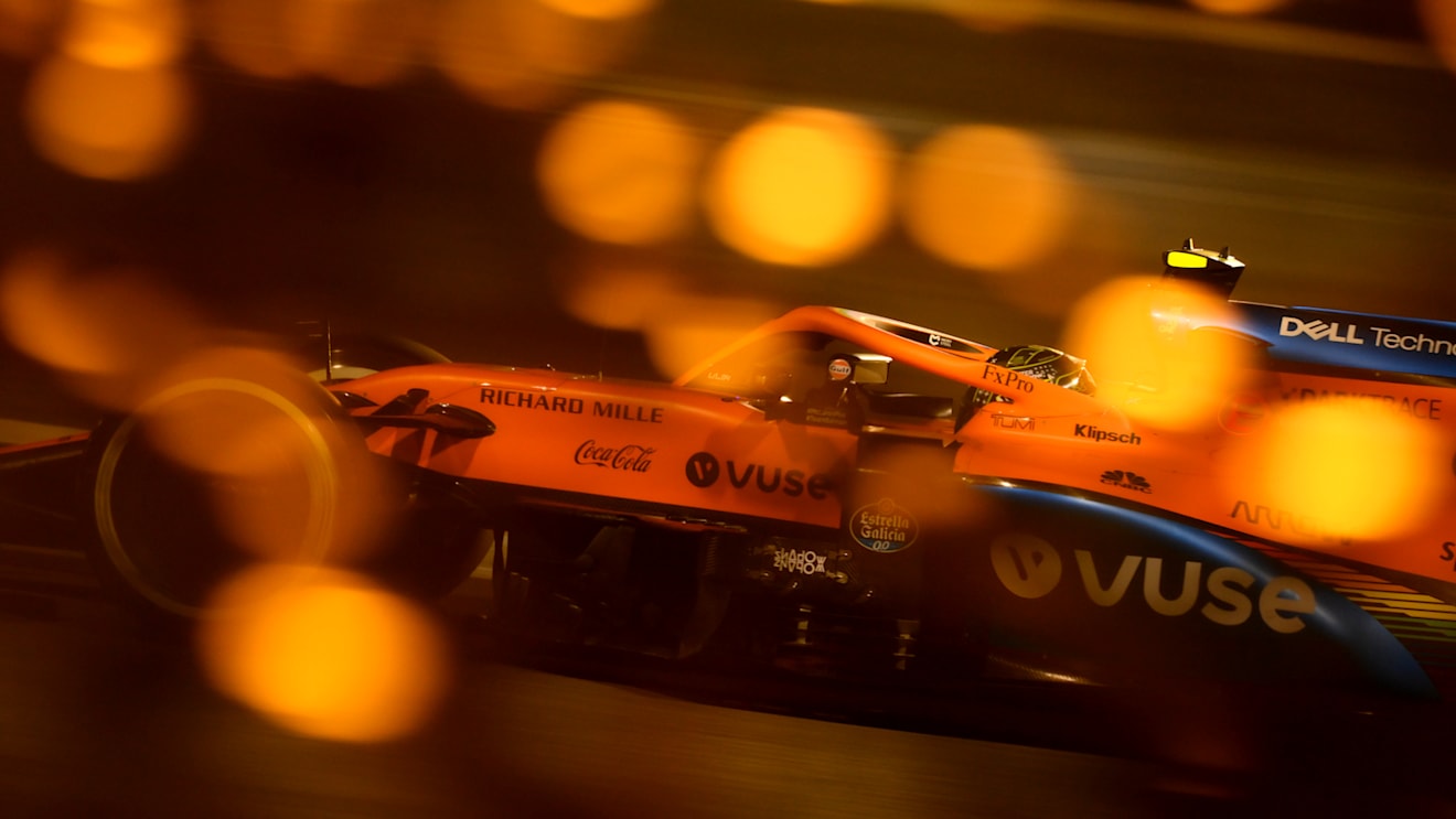 BAHRAIN, BAHRAIN - NOVEMBER 29: Lando Norris of Great Britain driving the (4) McLaren F1 Team MCL35 Renault on track during the F1 Grand Prix of Bahrain at Bahrain International Circuit on November 29, 2020 in Bahrain, Bahrain. (Photo by Clive Mason - Formula 1/Formula 1 via Getty Images)