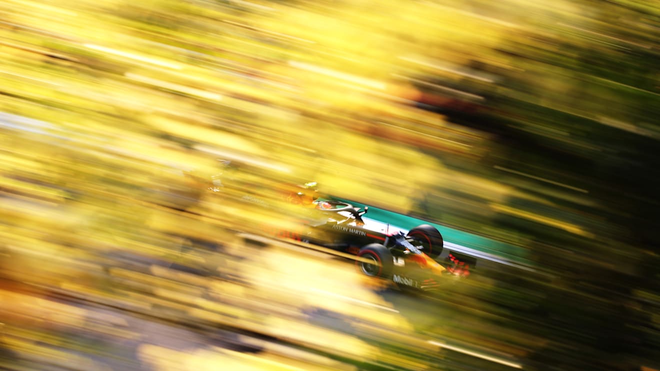 IMOLA, ITALY - OCTOBER 31: Alexander Albon of Thailand driving the (23) Aston Martin Red Bull Racing RB16 on track during qualifying ahead of the F1 Grand Prix of Emilia Romagna at Autodromo Enzo e Dino Ferrari on October 31, 2020 in Imola, Italy. (Photo by Lars Baron - Formula 1/Formula 1 via Getty Images)