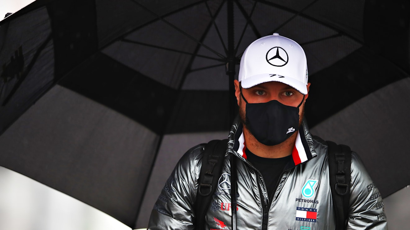 NUERBURG, GERMANY - OCTOBER 09: Valtteri Bottas of Finland and Mercedes GP walks in the Paddock during practice ahead of the F1 Eifel Grand Prix at Nuerburgring on October 09, 2020 in Nuerburg, Germany. (Photo by Mark Thompson/Getty Images)