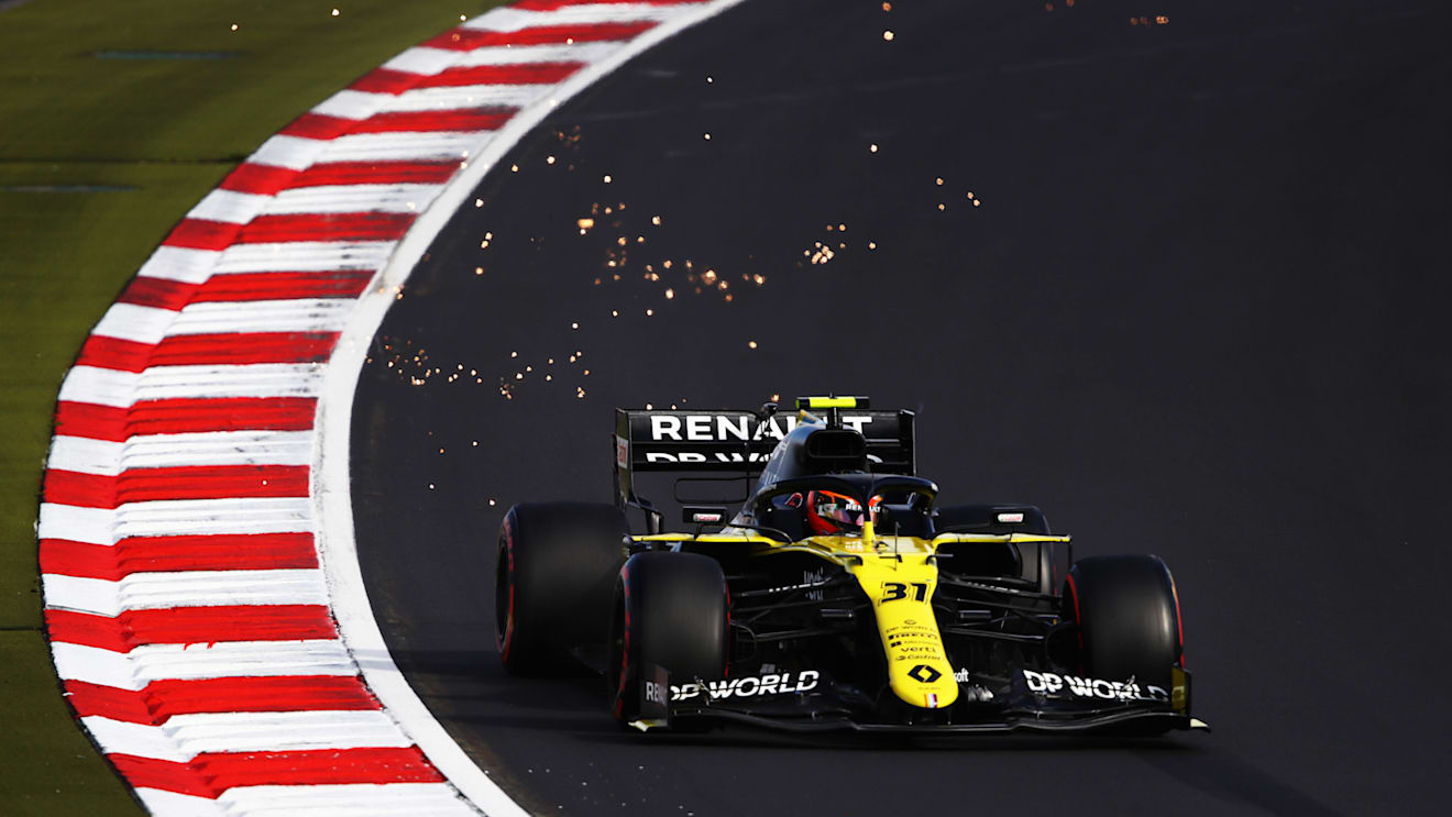 NUERBURG, GERMANY - OCTOBER 10: Esteban Ocon of France driving the (31) Renault Sport Formula One Team RS20 on track during qualifying ahead of the F1 Eifel Grand Prix at Nuerburgring on October 10, 2020 in Nuerburg, Germany. (Photo by Bryn Lennon/Getty Images)