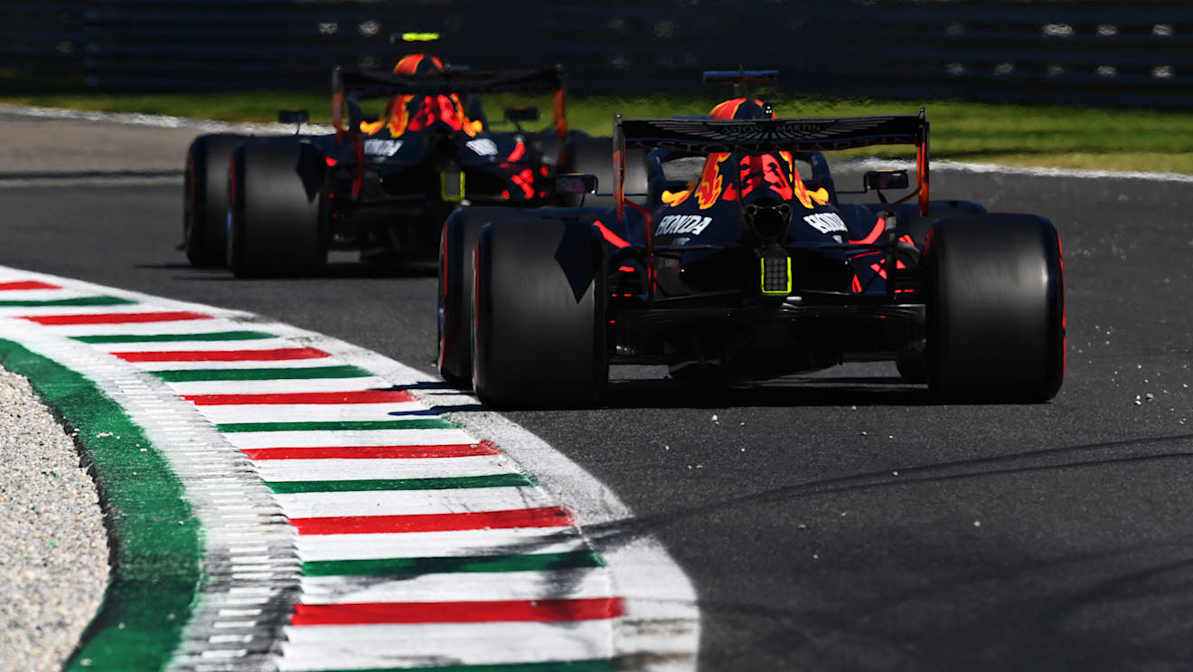 MONZA, ITALY - SEPTEMBER 05: Max Verstappen of the Netherlands driving the (33) Aston Martin Red Bull Racing RB16 on track during qualifying for the F1 Grand Prix of Italy at Autodromo di Monza on September 05, 2020 in Monza, Italy. (Photo by Clive Mason - Formula 1/Formula 1 via Getty Images)