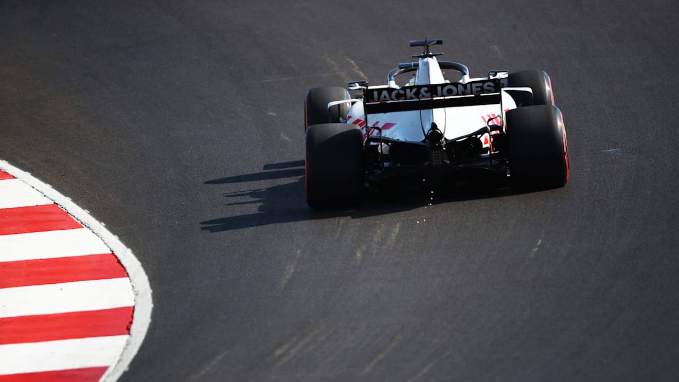 PORTIMAO, PORTUGAL - OCTOBER 24: Romain Grosjean of France driving the (8) Haas F1 Team VF-20 Ferrari on track during qualifying ahead of the F1 Grand Prix of Portugal at Autodromo Internacional do Algarve on October 24, 2020 in Portimao, Portugal. (Photo by Joe Portlock/Getty Images)