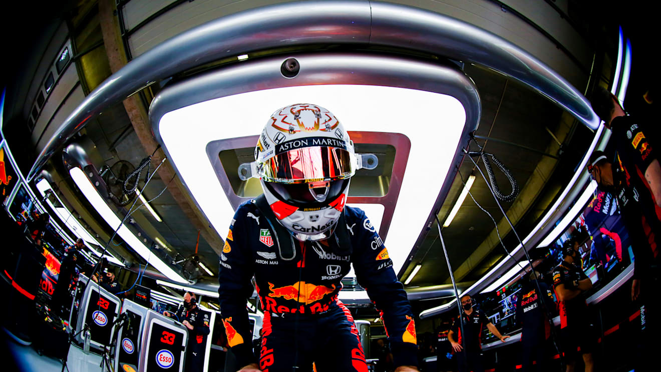 PORTIMAO, PORTUGAL - OCTOBER 24: Max Verstappen of Netherlands and Red Bull Racing prepares to drive in the garage during qualifying ahead of the F1 Grand Prix of Portugal at Autodromo Internacional do Algarve on October 24, 2020 in Portimao, Portugal. (Photo by Mark Thompson/Getty Images)