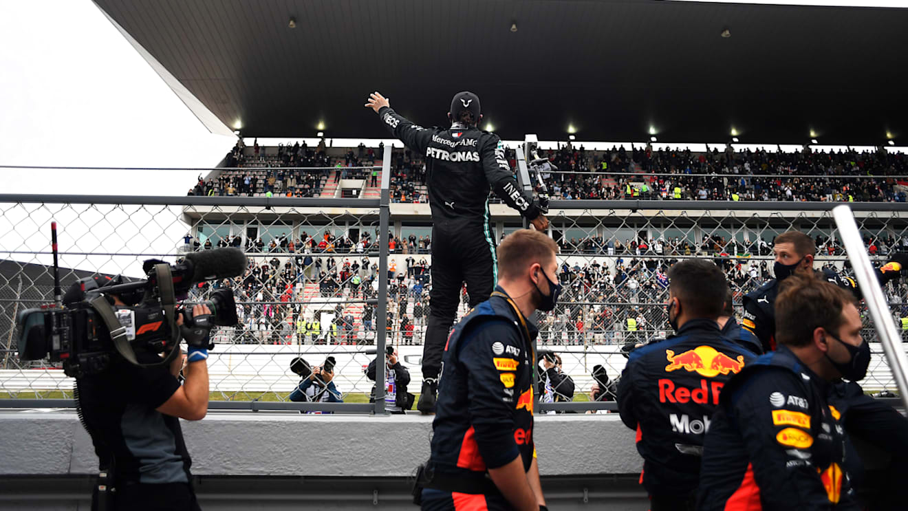 PORTIMAO, PORTUGAL - OCTOBER 25: Race winner Lewis Hamilton of Great Britain and Mercedes GP celebrates his record breaking 92nd race win in parc ferme during the F1 Grand Prix of Portugal at Autodromo Internacional do Algarve on October 25, 2020 in Portimao, Portugal. (Photo by Jorge Guerrero - Pool/Getty Images)