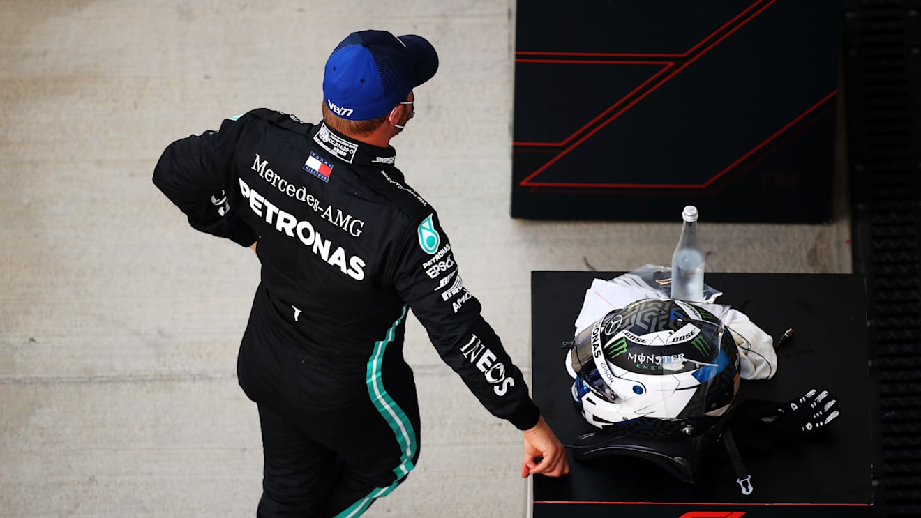 SOCHI, RUSSIA - SEPTEMBER 26: Third placed qualifier Valtteri Bottas of Finland and Mercedes GP looks on during qualifying ahead of the F1 Grand Prix of Russia at Sochi Autodrom on September 26, 2020 in Sochi, Russia. (Photo by Bryn Lennon/Getty Images)