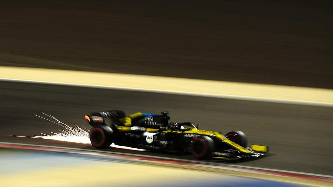 BAHRAIN, BAHRAIN - DECEMBER 04: Daniel Ricciardo of Australia driving the (3) Renault Sport Formula One Team RS20 on track during practice ahead of the F1 Grand Prix of Sakhir at Bahrain International Circuit on December 04, 2020 in Bahrain, Bahrain. (Photo by Bryn Lennon/Getty Images)