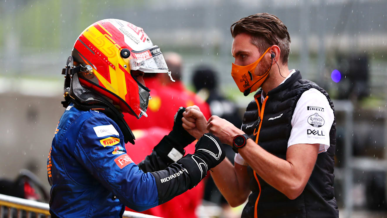 SPIELBERG, AUSTRIA - JULY 11: Third place qualifier Carlos Sainz of Spain and McLaren F1 celebrates in parc ferme  during qualifying for the Formula One Grand Prix of Styria at Red Bull Ring on July 11, 2020 in Spielberg, Austria. (Photo by Dan Istitene - Formula 1/Formula 1 via Getty Images)