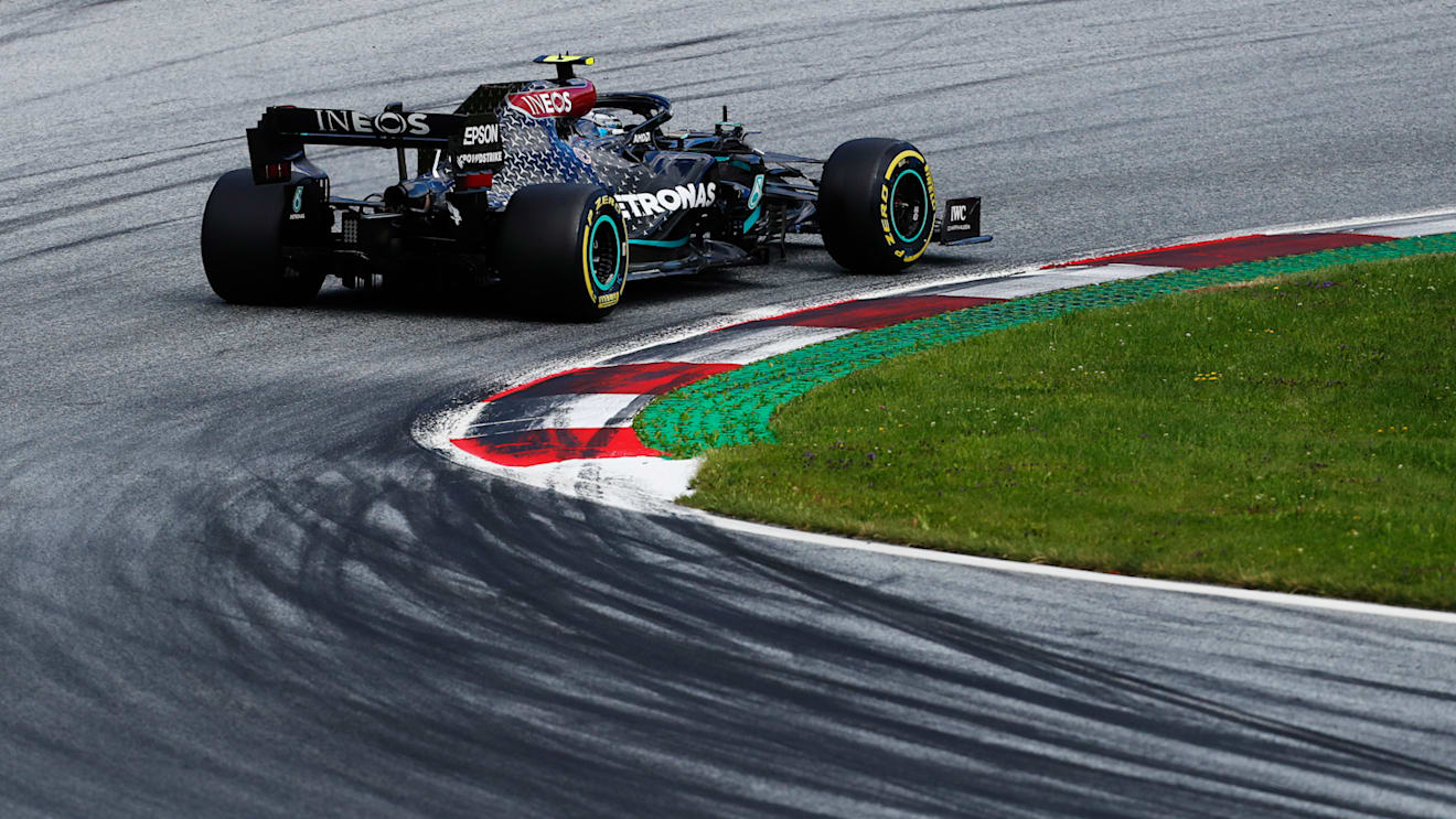 SPIELBERG, AUSTRIA - JULY 12: Valtteri Bottas of Finland driving the (77) Mercedes AMG Petronas F1 Team Mercedes W11 on track during the Formula One Grand Prix of Styria at Red Bull Ring on July 12, 2020 in Spielberg, Austria. (Photo by Darko Bandic/Pool via Getty Images)